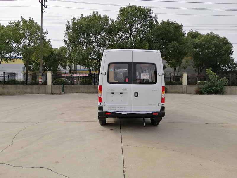 大通V80驗(yàn)光、眼鏡車